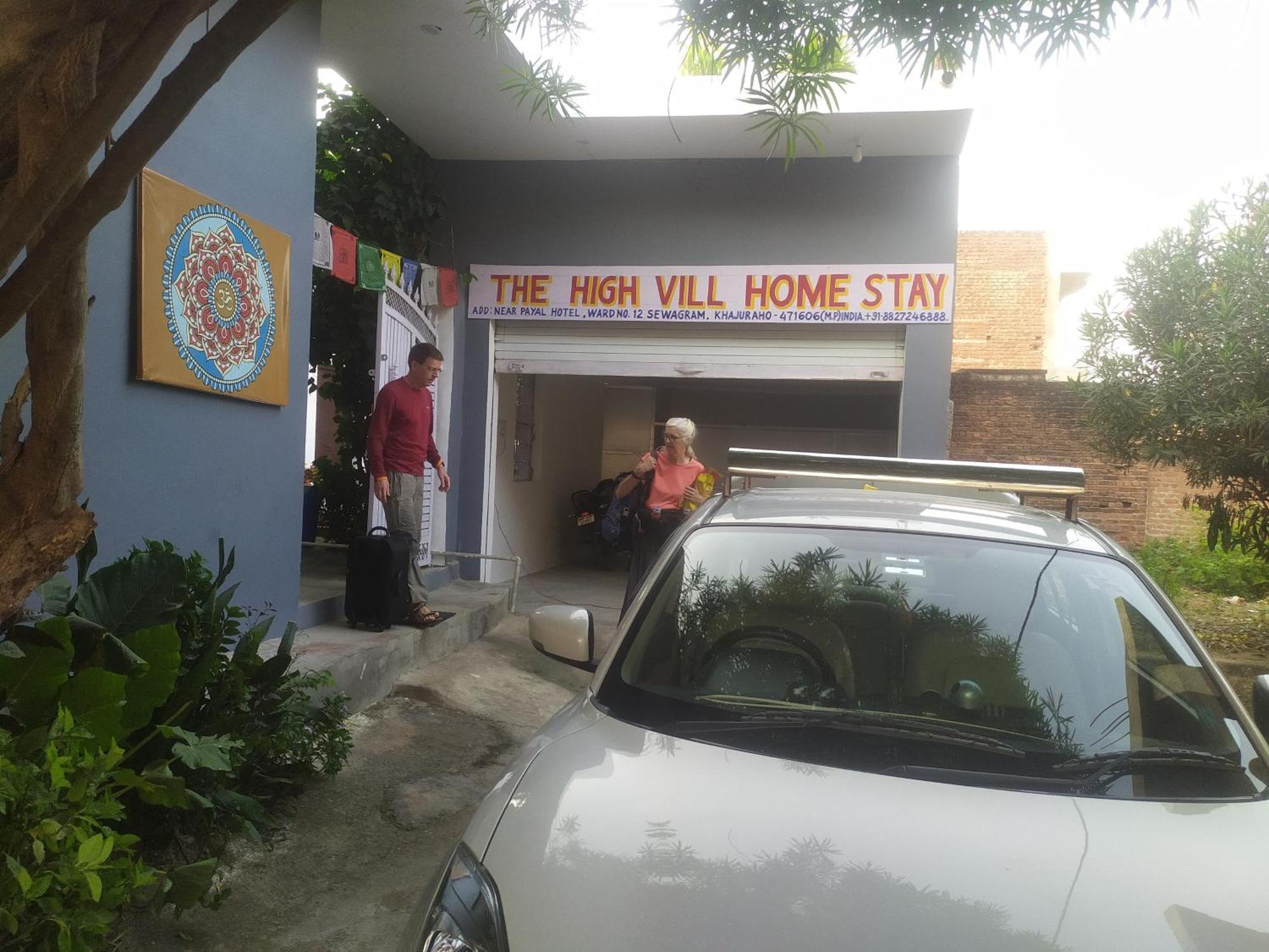 The Highvill Home Stay ขชุราโห ภายนอก รูปภาพ