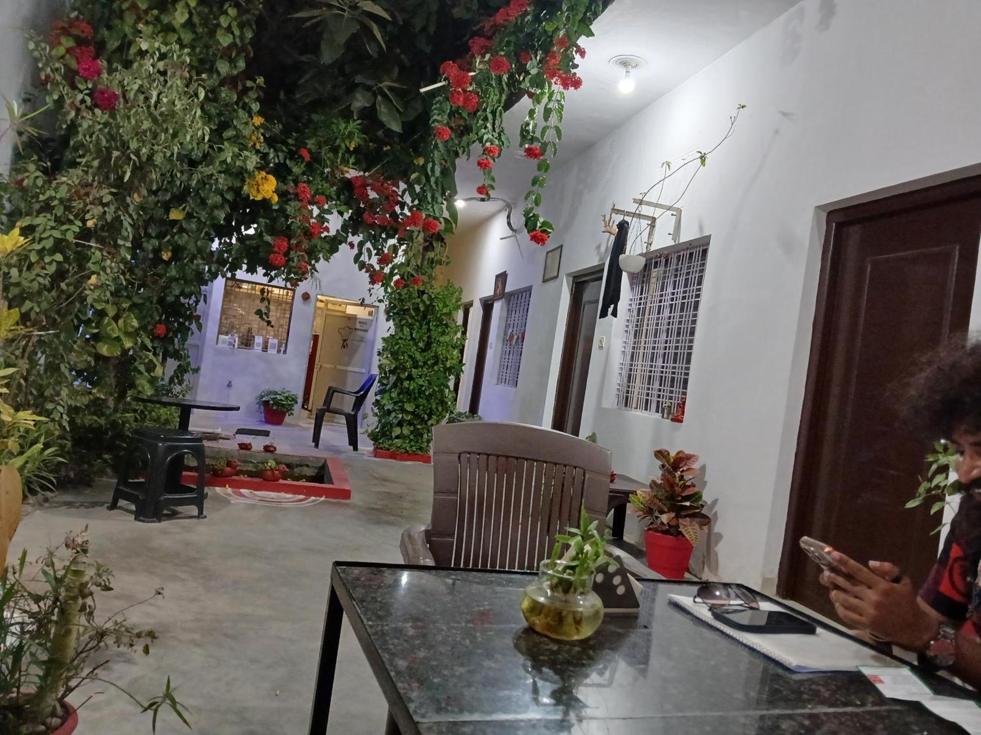 The Highvill Home Stay ขชุราโห ภายนอก รูปภาพ