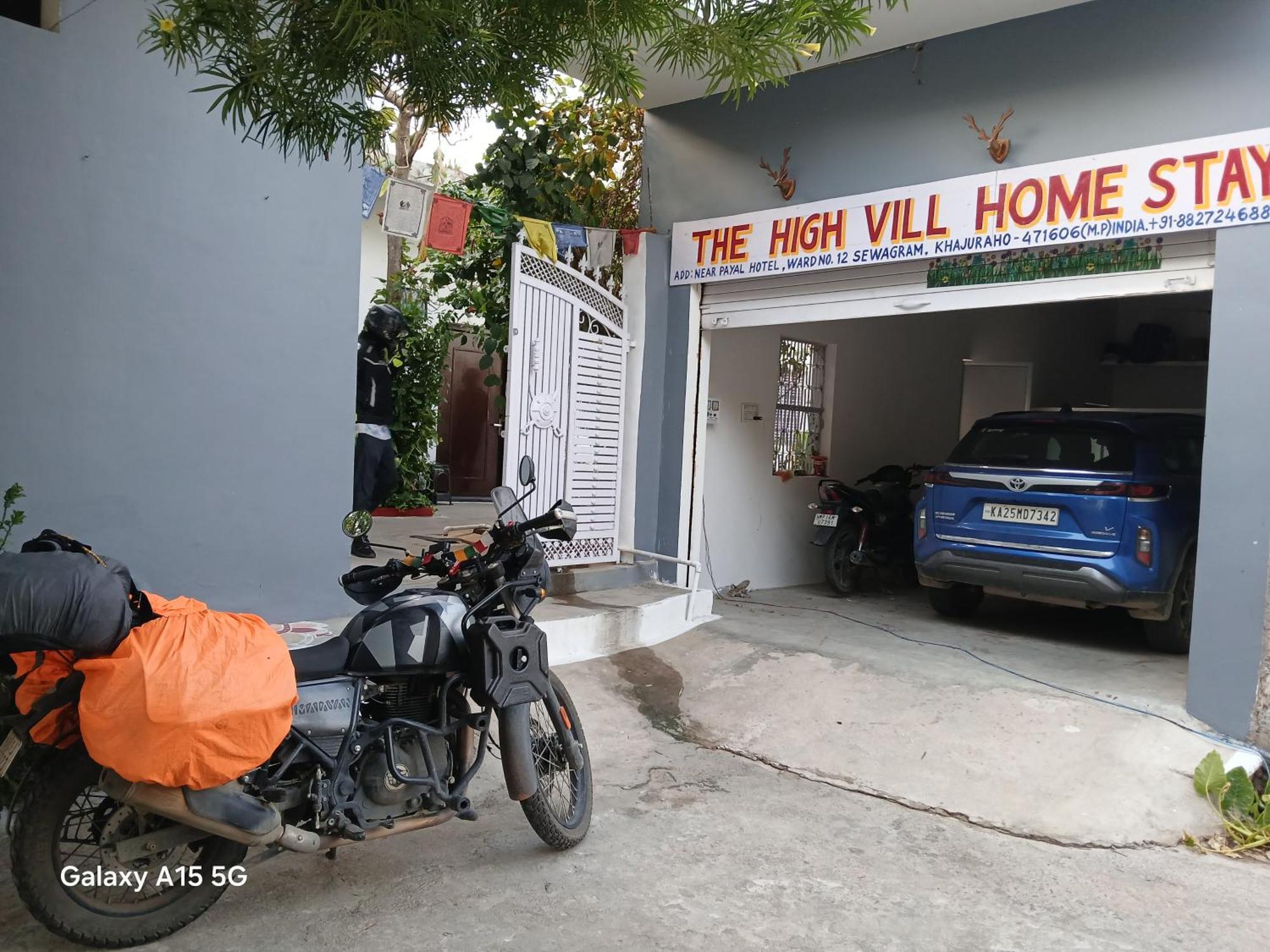The Highvill Home Stay ขชุราโห ภายนอก รูปภาพ